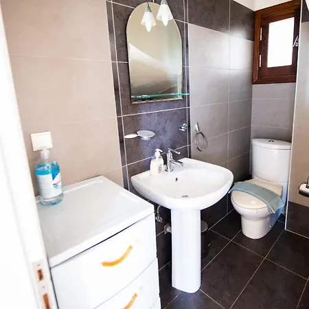 Anna Gaia - Tsivaras *